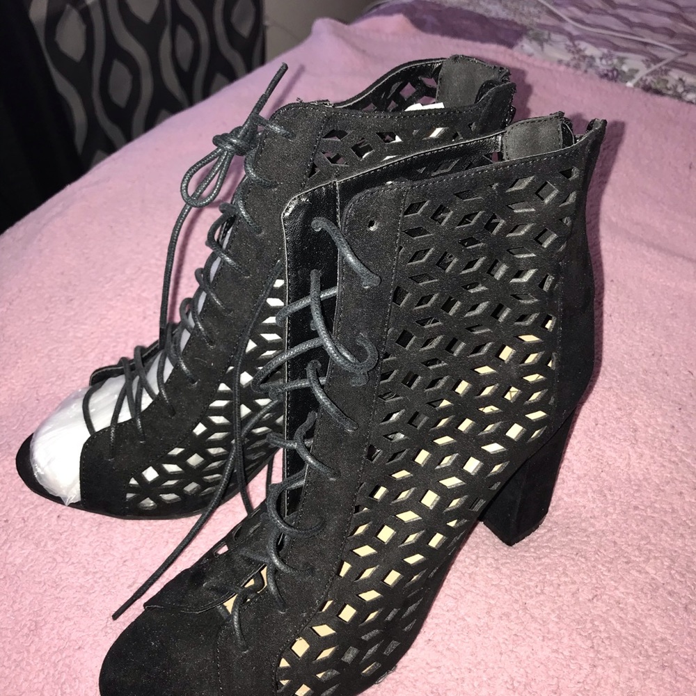 Booties - Picture 3 of 3